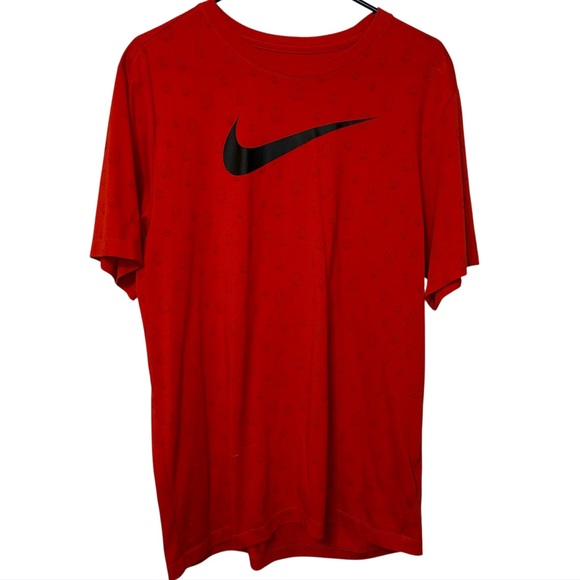 Nike Red Logo Tee - Picture 1 of 4